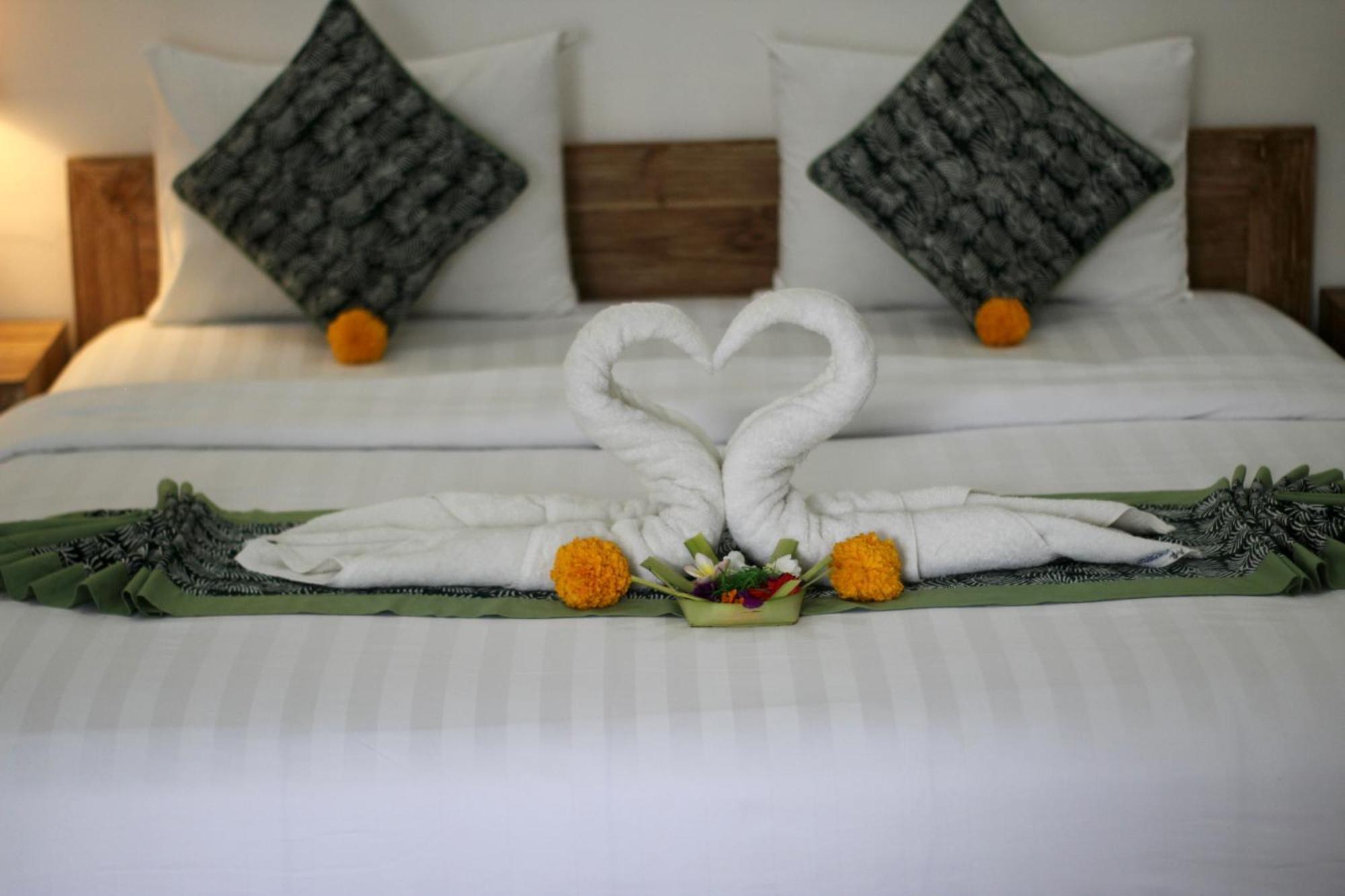 Hanaka Riverside Ubud Екстер'єр фото