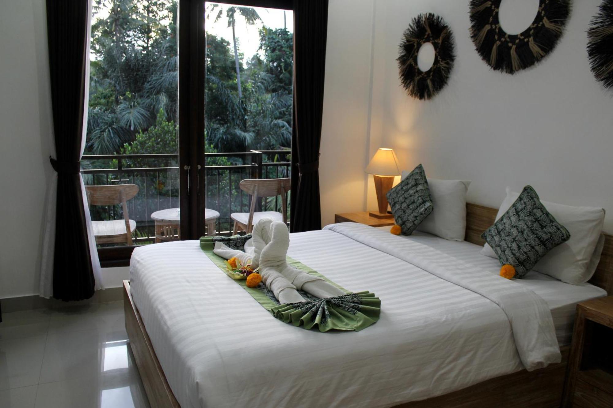 Hanaka Riverside Ubud Екстер'єр фото