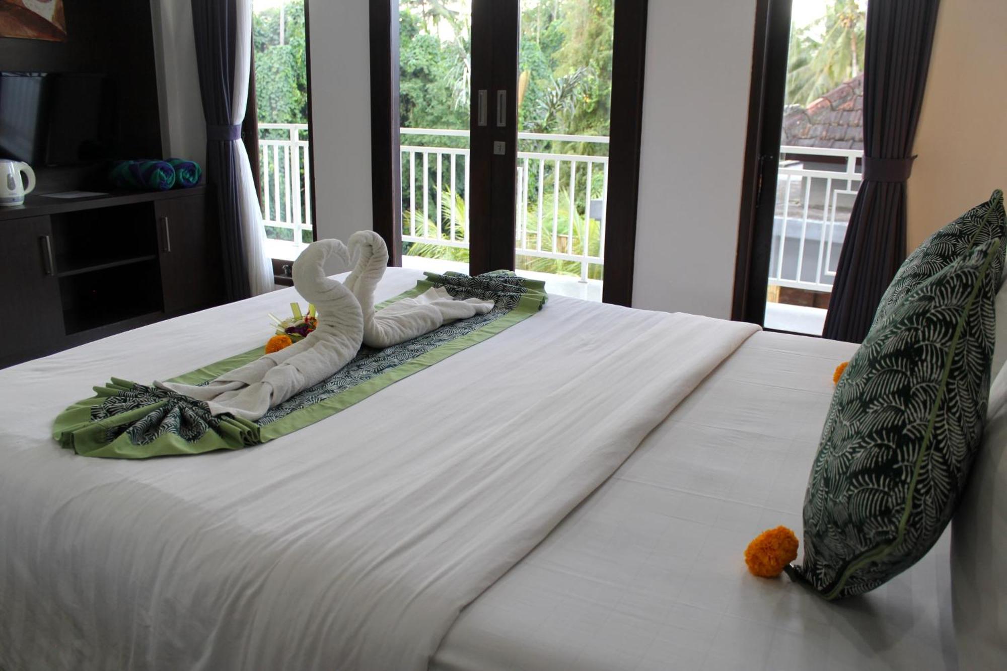 Hanaka Riverside Ubud Екстер'єр фото
