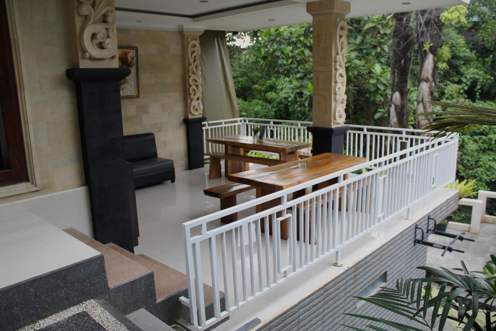 Hanaka Riverside Ubud Екстер'єр фото