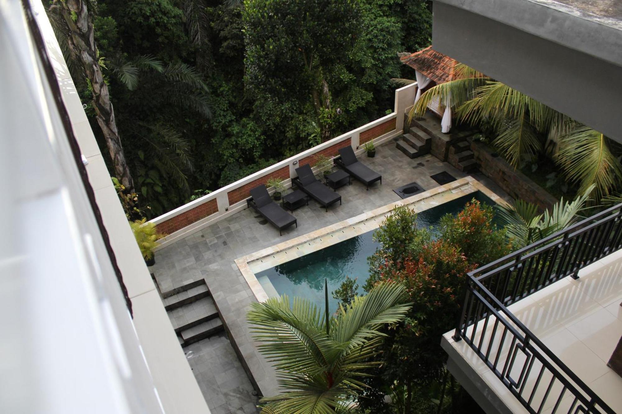 Hanaka Riverside Ubud Екстер'єр фото